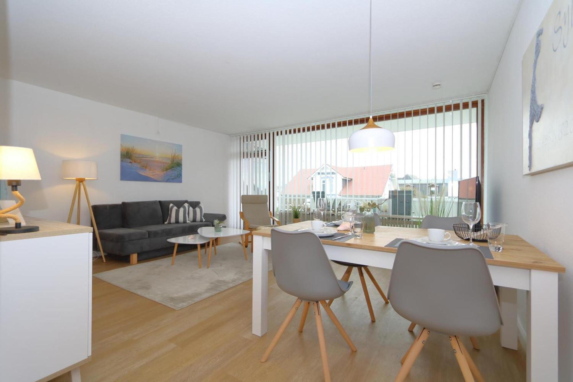 Laude 10 Apartment